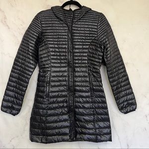 Patagonia Women Puffer Mid Length Hooded Jacket with Pouch Black Small Brand New